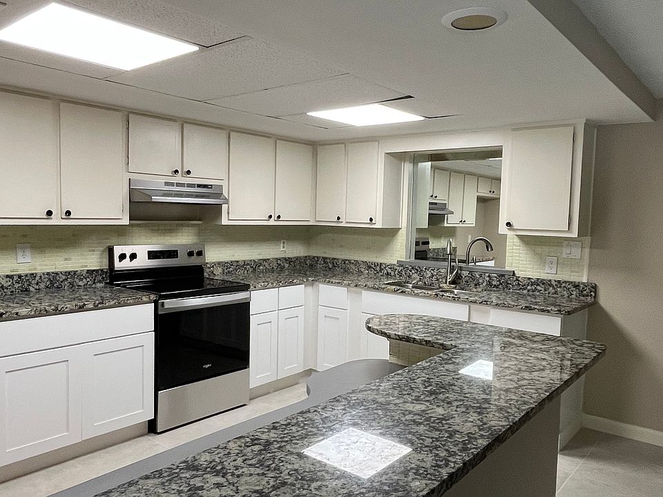 1st image of 23087 Central Ave APT 1