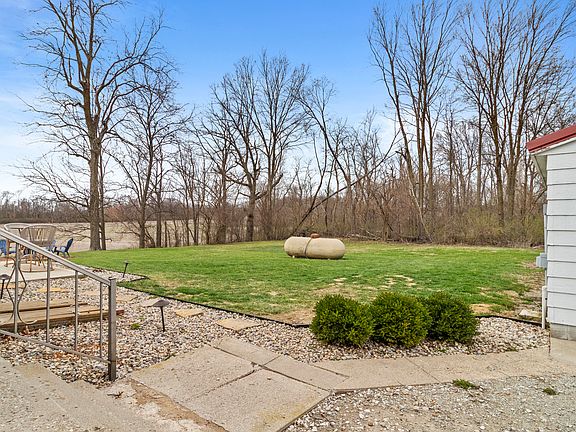 4th image of 20765 Cyntheanne Rd