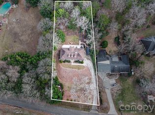 123 Old Bell Rd, Charlotte, NC 28270