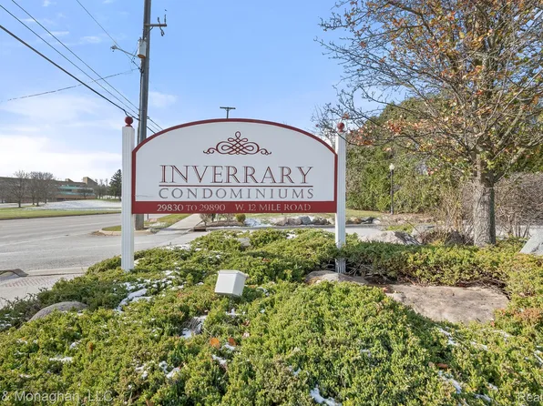 29830 W Twelve Mile Rd APT 303, Farmington, MI 48334