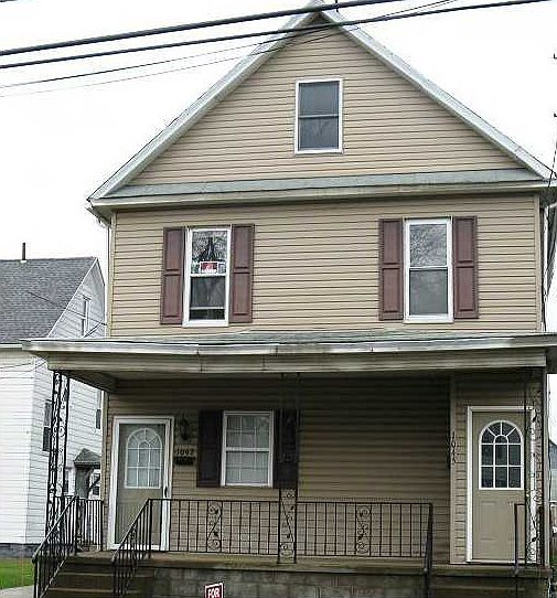 1st image of 1045-47 E 9th St