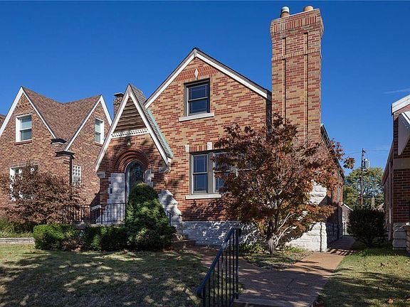 2nd image of 6527 Lindenwood Pl