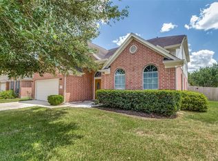 723 New Pines Dr, Spring, TX 77373