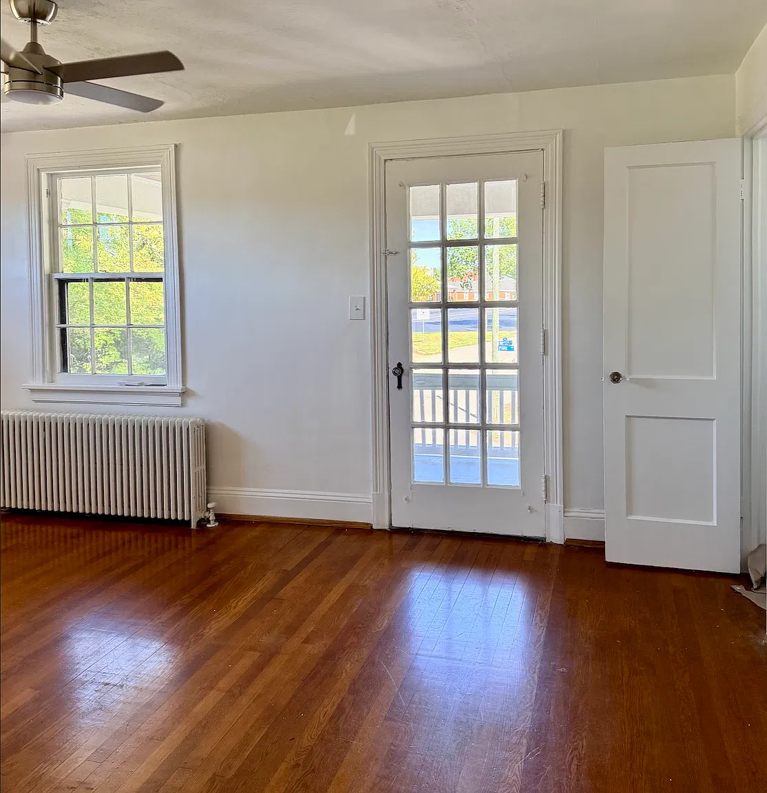 2 bed, 880 sqft, $1,575 — Photo 3