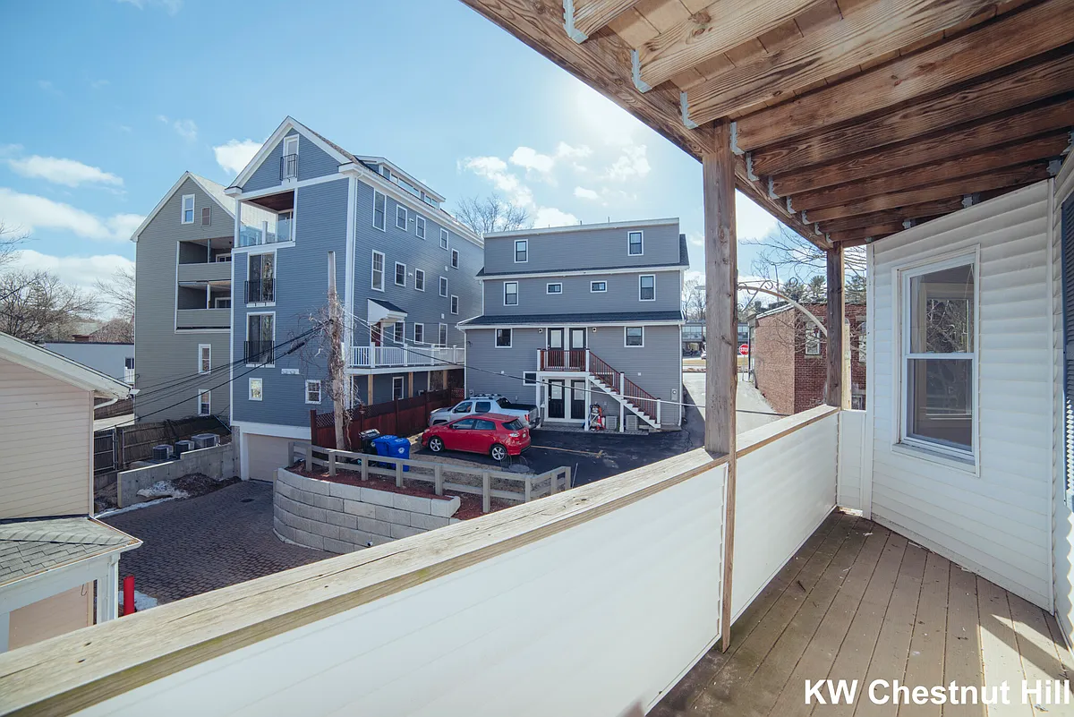Building Photo - 10 Duffley Ct #3