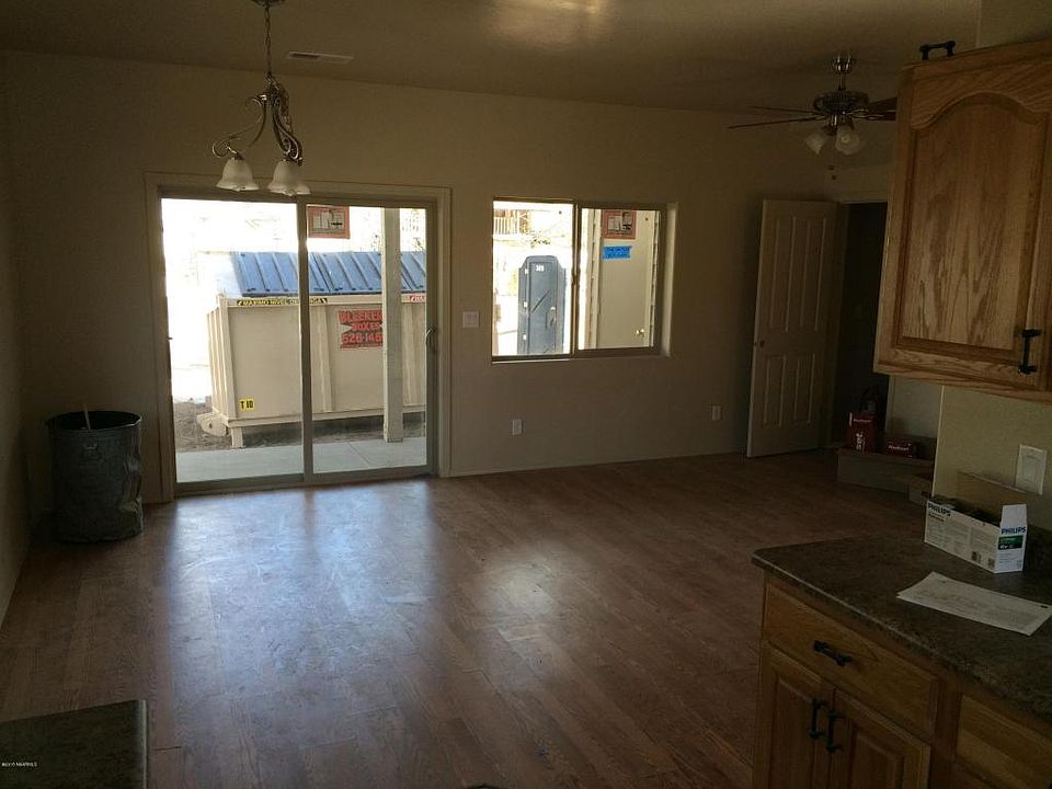 2nd image of 2917 N Rose St APT A