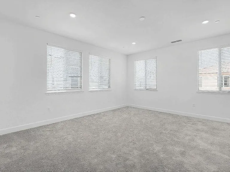 6049 Meru Way — Photo 23