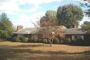 1st image of 1212 Maymont Dr