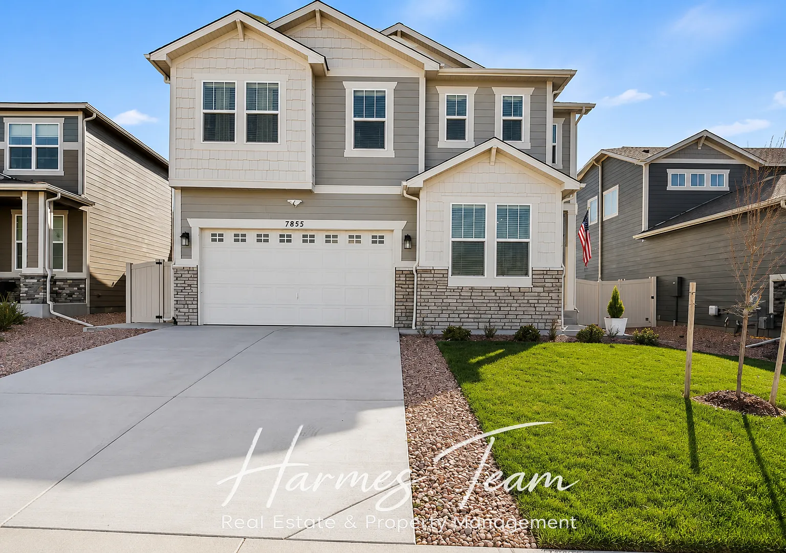 Beautiful 5 Bedroom Home in the Trails of Aspen Ridge — Photo 1