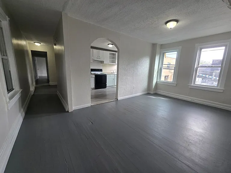 1419 Princeton Ave — Photo 14