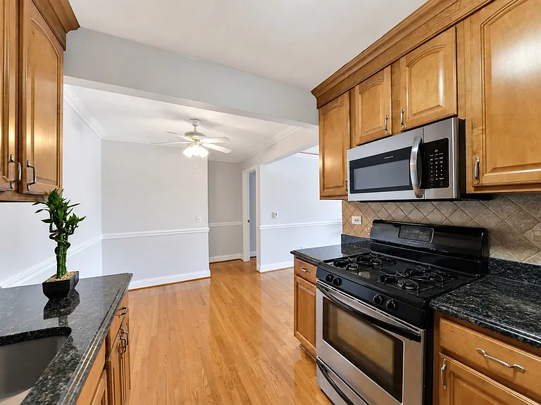 4940 N Leonard Dr #3B — Photo 15