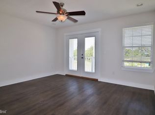 117 11th St S, Jacksonville Beach, FL 32250