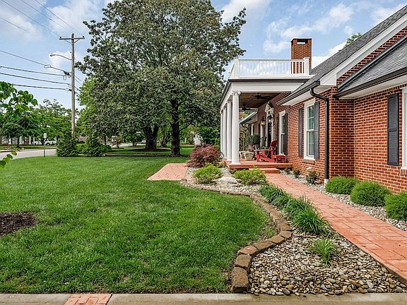 5th image of 819 N Jefferson Ave