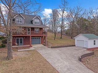254 Sherwood Forest Rd, Livingston, TN 38570