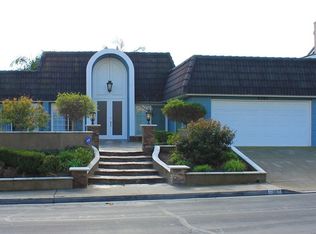 6380 E Bixby Hill Rd, Long Beach, CA 90815