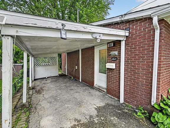 4th image of 59 Abbott St