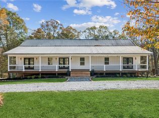 1662 Fletcher Dr, Ball Ground, GA 30107