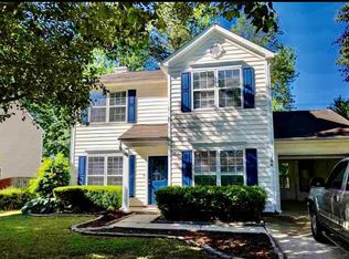 208 Ridge Lake Dr, Apex, NC 27539