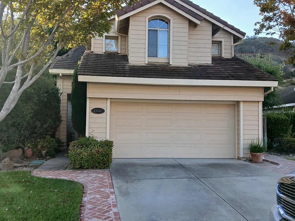 21147 Old Ranch Ct