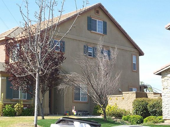 4th image of 41101 Portia St