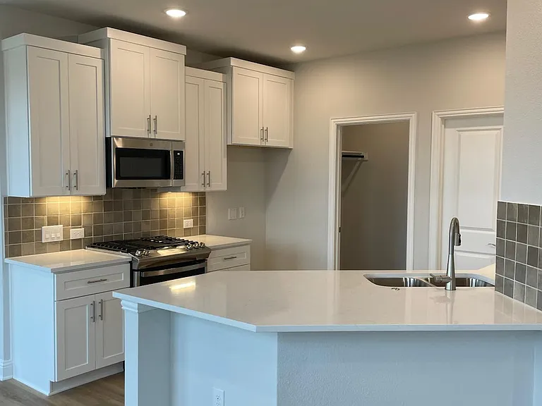 11672 Chepstow Crescent Ct — Photo 3