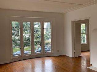436 1/2 S Doheny Dr, Beverly Hills, CA 90211