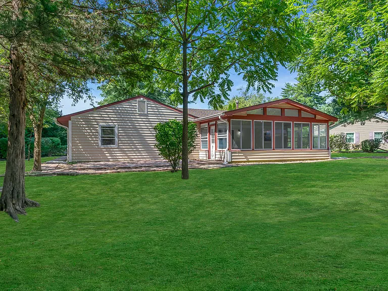 4 Twig Ct — Photo 17