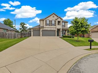 1802 Tanglewood Cir, Cave Springs, AR 72718