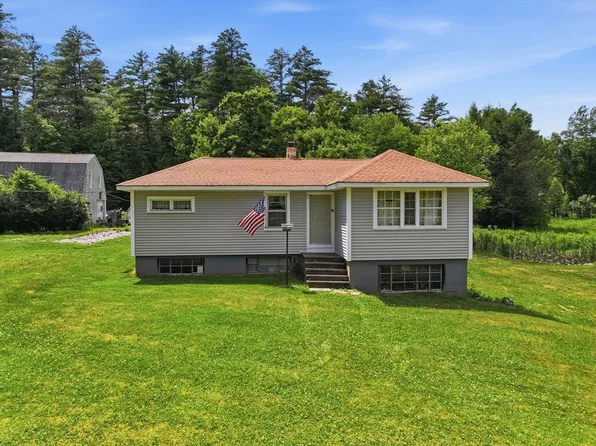 78 Blackmer Rd, Southbridge, MA 01550