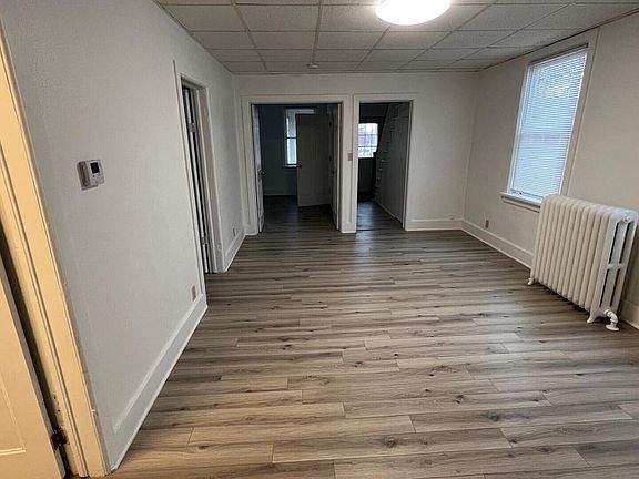 4th image of 1401 Columbus STREET