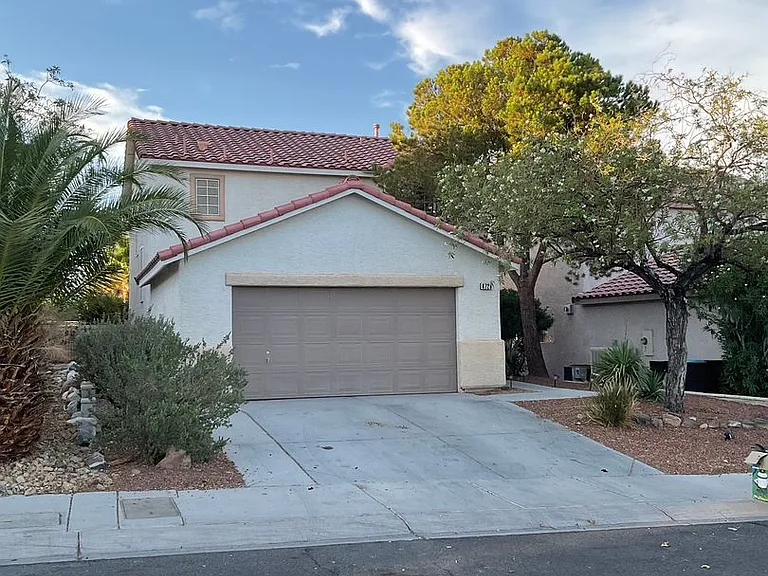 8720 Majestic Pine Ave — Photo 1