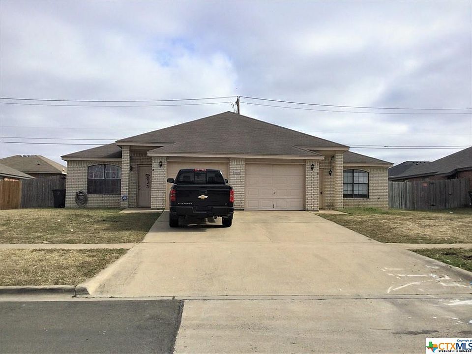 1st image of 3906 Hitchrock Dr