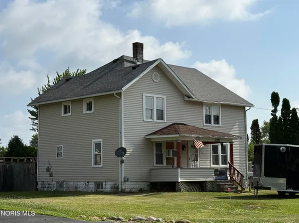 514 W Leggett St, Wauseon, OH 43567
