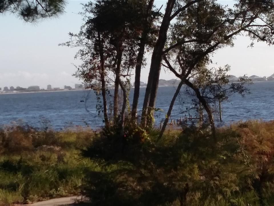 1st image of N Shores Dr