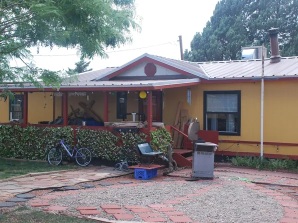 24 Jennifer St, Belen, NM 87002