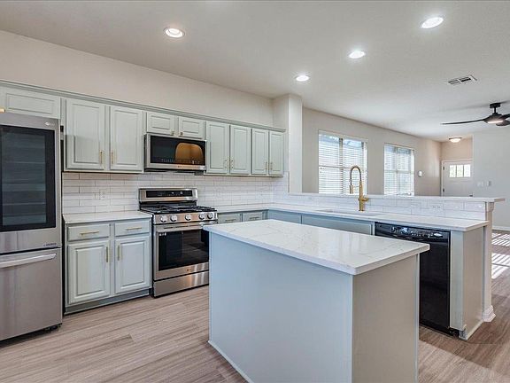 2nd image of 765 Reliance Dr