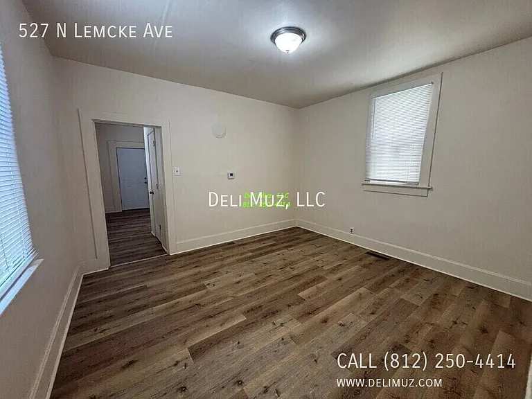 527 N Lemcke Ave — Photo 14