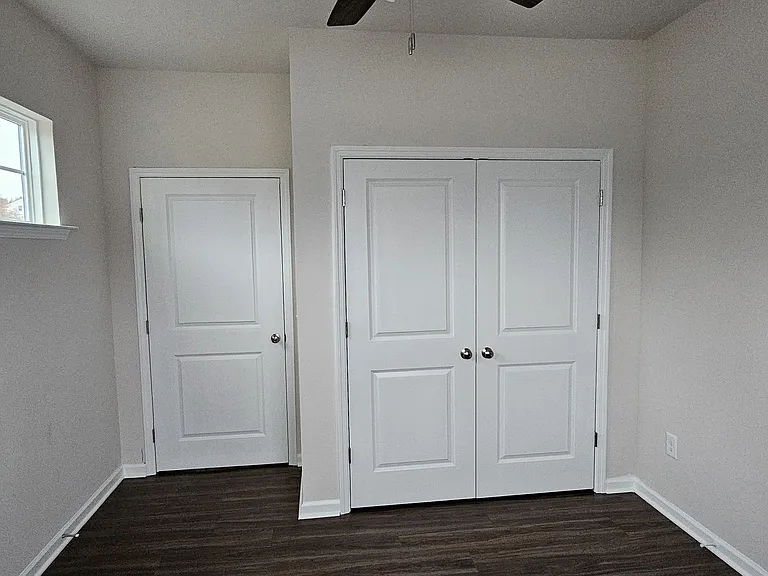122 Somerset Ln — Photo 9