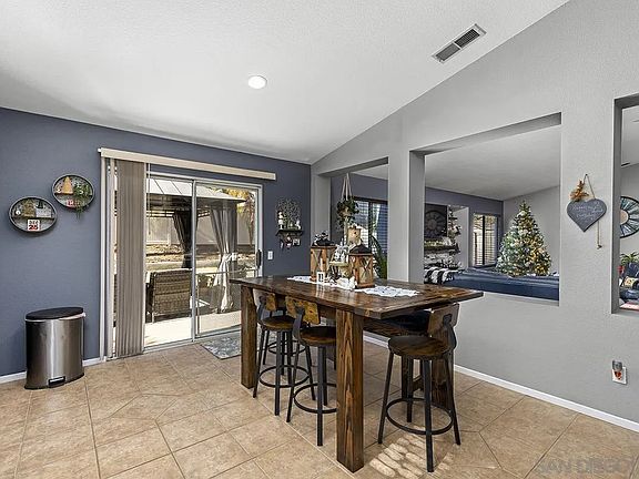 5th image of 35793 Sea Lion Ct