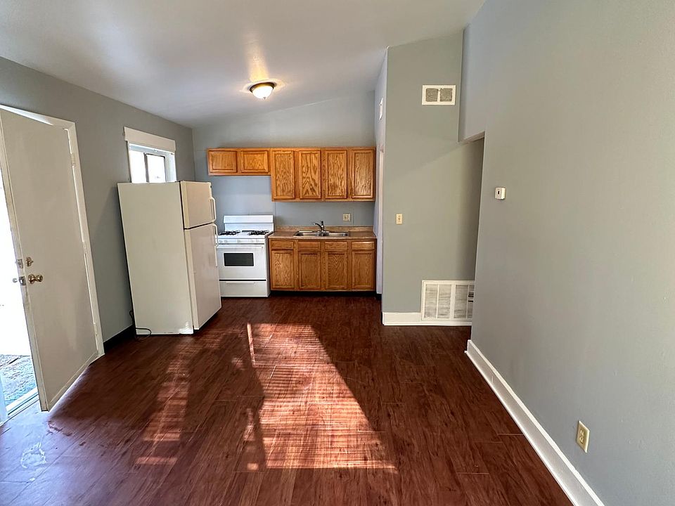 515 Carpenter St APT B, Akron, OH 44310 | Zillow