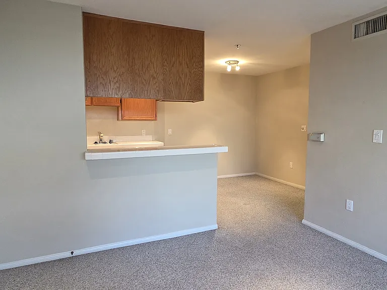 4501 Cedros Ave #237 — Photo 10