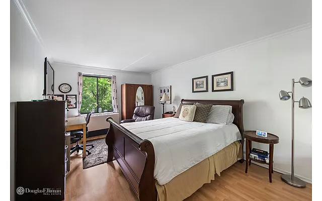 Sold by Douglas Elliman | media 4