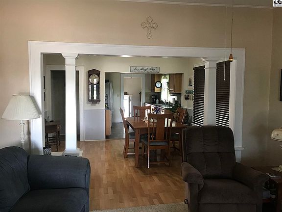 2nd image of 308 W Kansas Ave