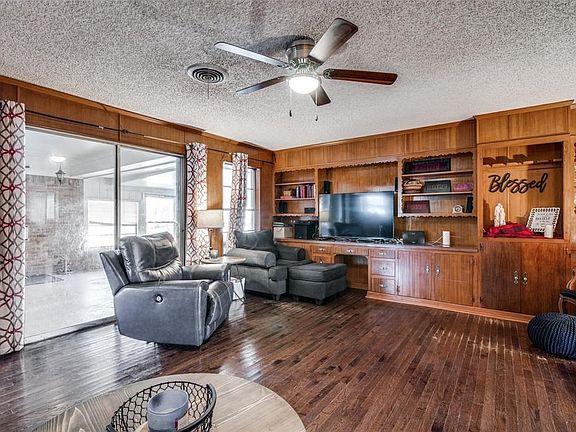 5th image of 2121 Westway Ave