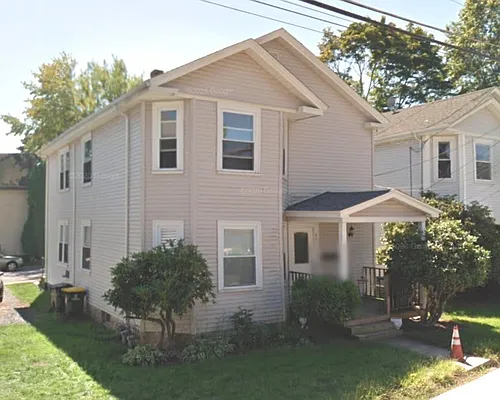 88 Crescent St #1 Photo 1