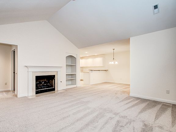 4th image of 1151 Overlook Ct