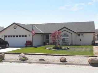 18361 Ghost Town St, Tehachapi, CA 93561