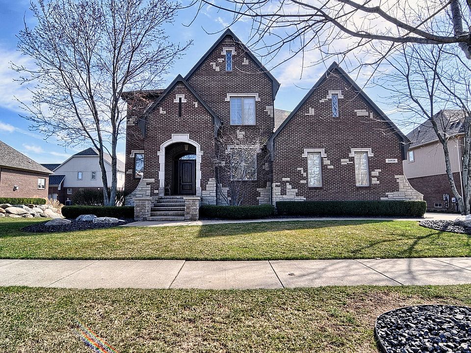 1st image of 54838 Glen Oaks Dr