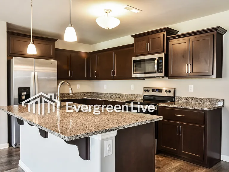 107 Ocean Springs Ave — Photo 7