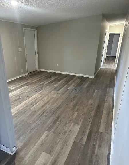 1221 N Valrico Rd — Photo 15